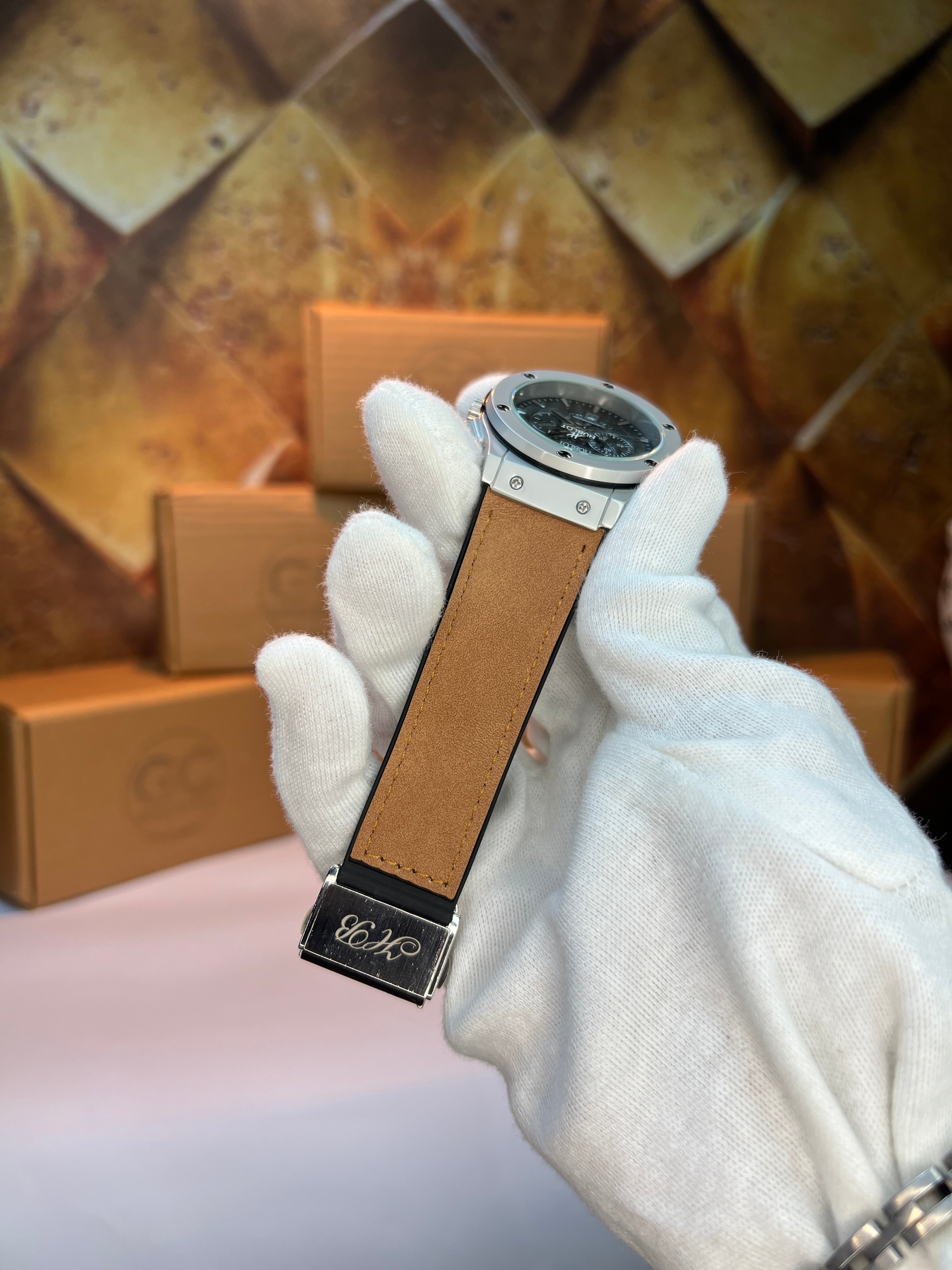 Hublot Leather Strap-Black Dial